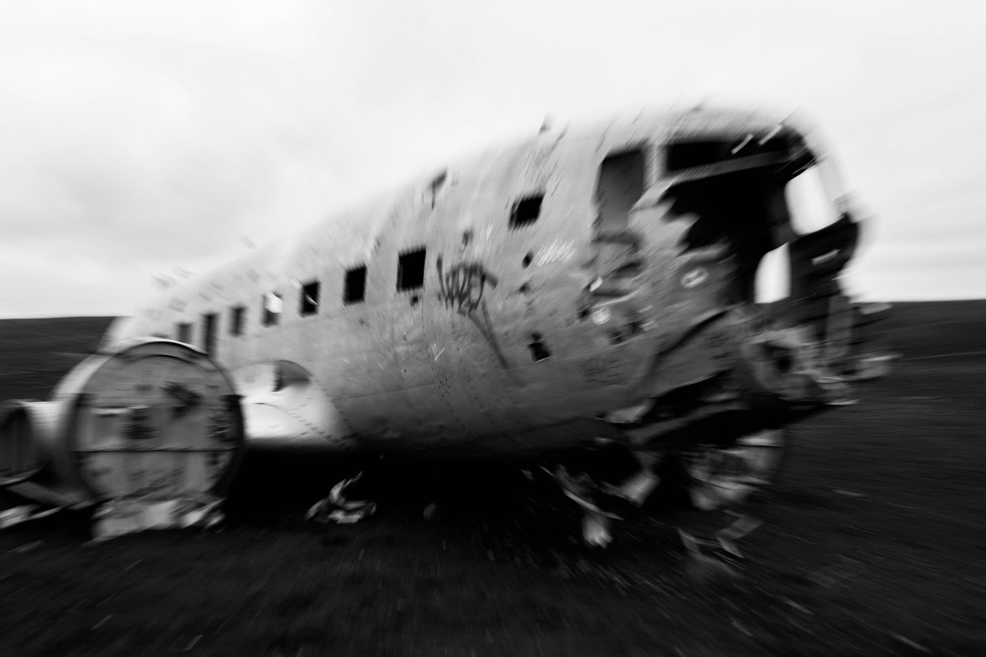abandoned plane iceland