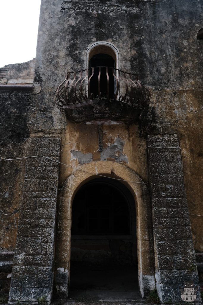 Abandoned italian settlement in Campochiaro, Eleousa