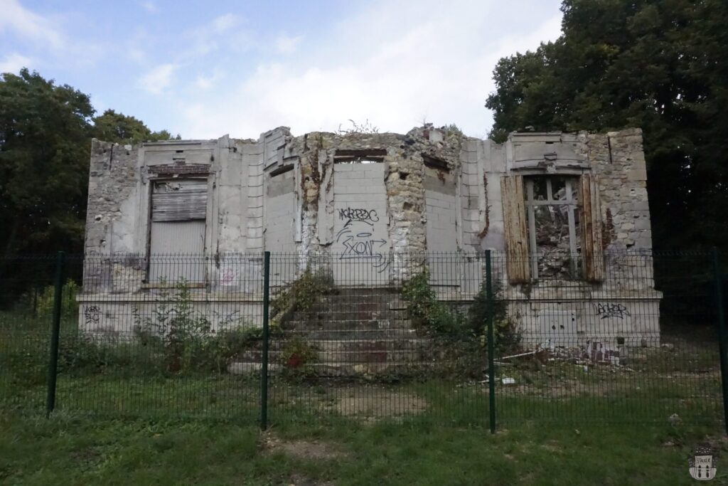 Goussainville abandoned village