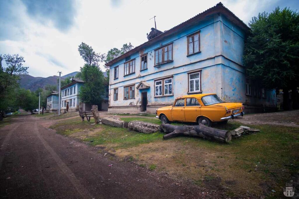 Abandoned houses in Ming-Kush village