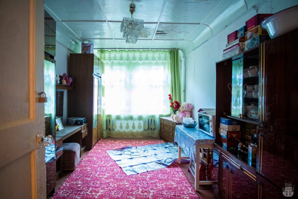 Interior of a house in Ming-kush