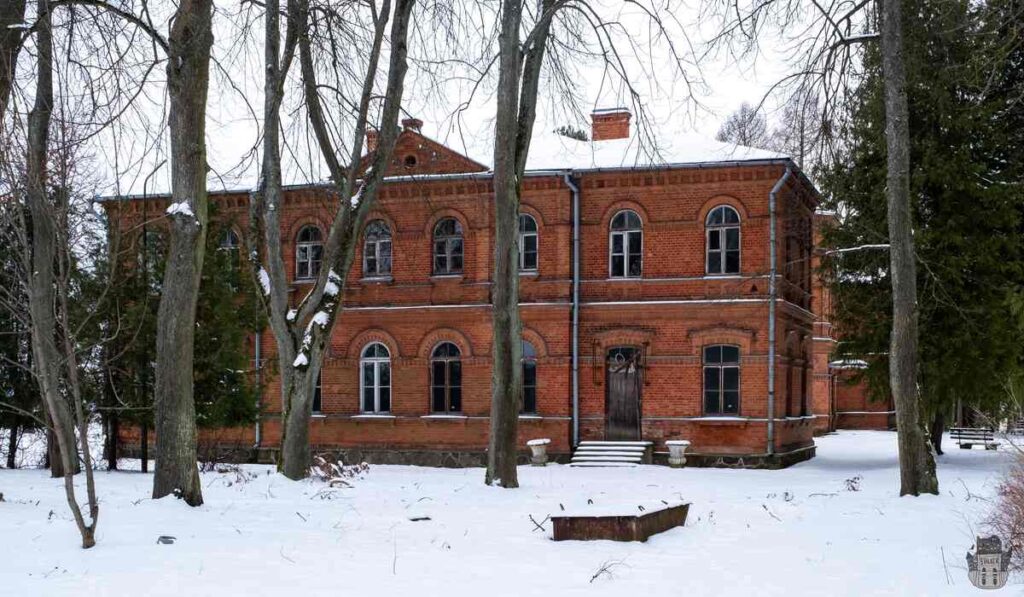 Mežciems abandoned sanatorium in Daugavpils