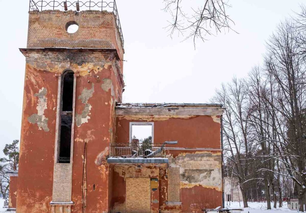 Mežciems abandoned sanatorium in Daugavpils