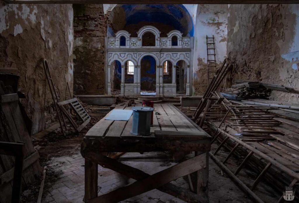 Lideres Kristus piedzimšanas pareizticīgo baznīca - abandoned Church of the Nativity of Christ in Latvia